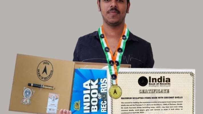 ഇന്ത്യ ബുക്ക് ഓഫ് റെക്കോർട്സിൽ  നേട്ടം കൈവരിച്ച്   പ്രവീൺ. 