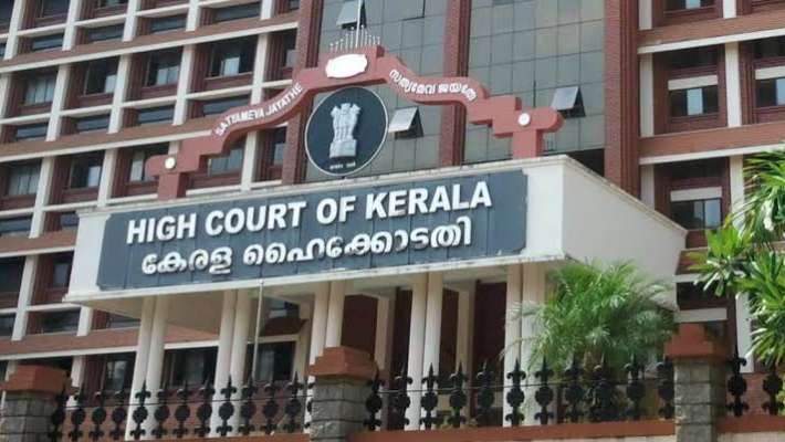 സ്വര്‍ണക്കടത്ത് കേസ് പ്രതി സ്വപ്‌ന സുരേഷിന്റെ ഹര്‍ജികള്‍ തള്ളിയ ഹൈക്കോടതി ഉത്തരവിന്റെ വിശദാംശങ്ങള്‍ പുറത്തുവന്നു